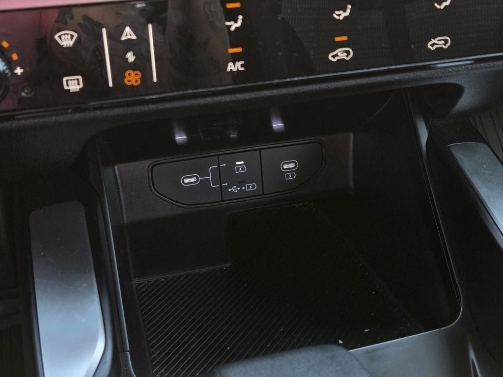 2024 Kia Sorento LX