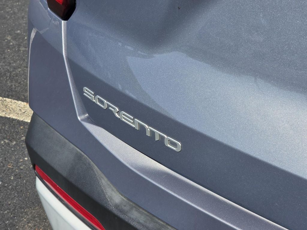 2024 Kia Sorento LX