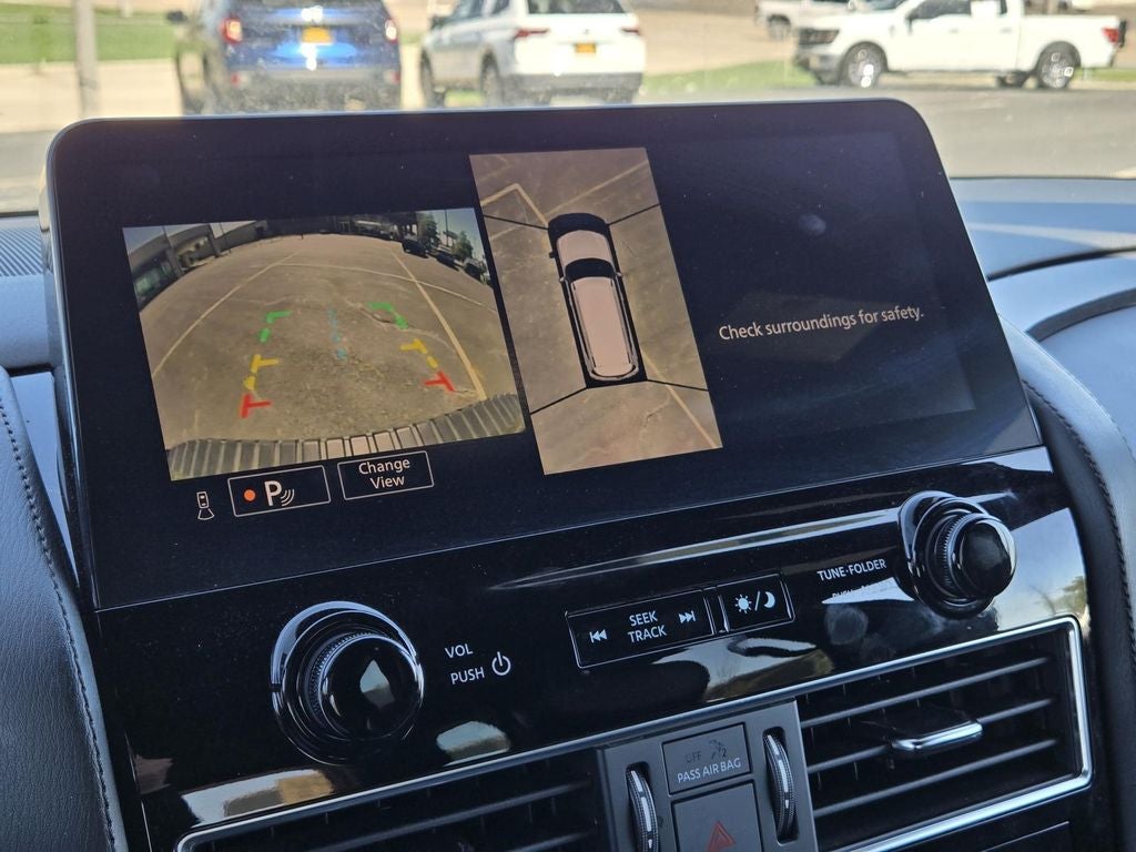 2023 Nissan Armada SL