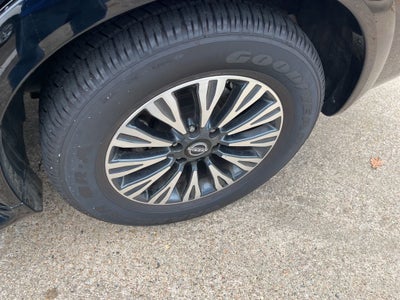 2023 Nissan Armada SL