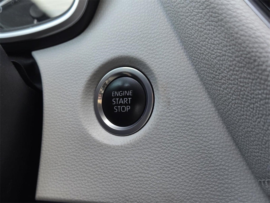 2023 Toyota Corolla Hatchback SE