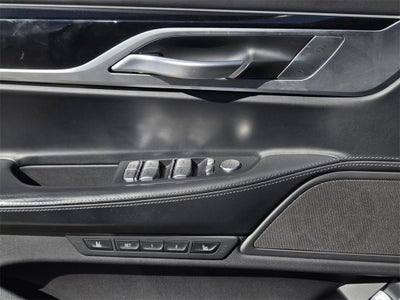 2022 BMW 7 Series M760i Li