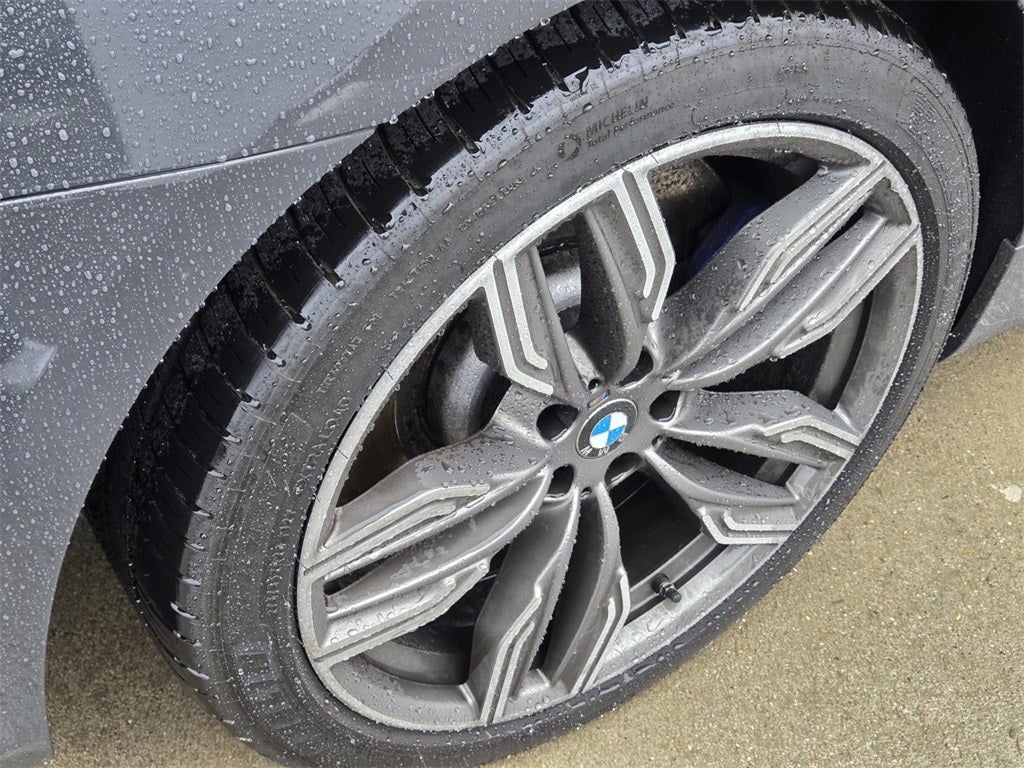 2022 BMW 7 Series M760i Li