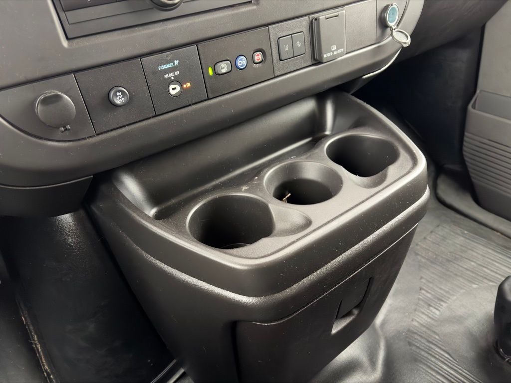 2024 Chevrolet Express 3500 LT Passenger