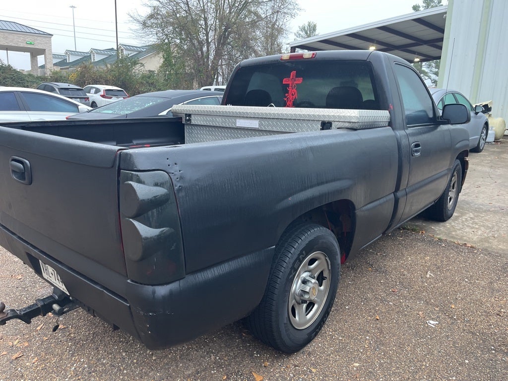 2000 Chevrolet Silverado 1500 Base