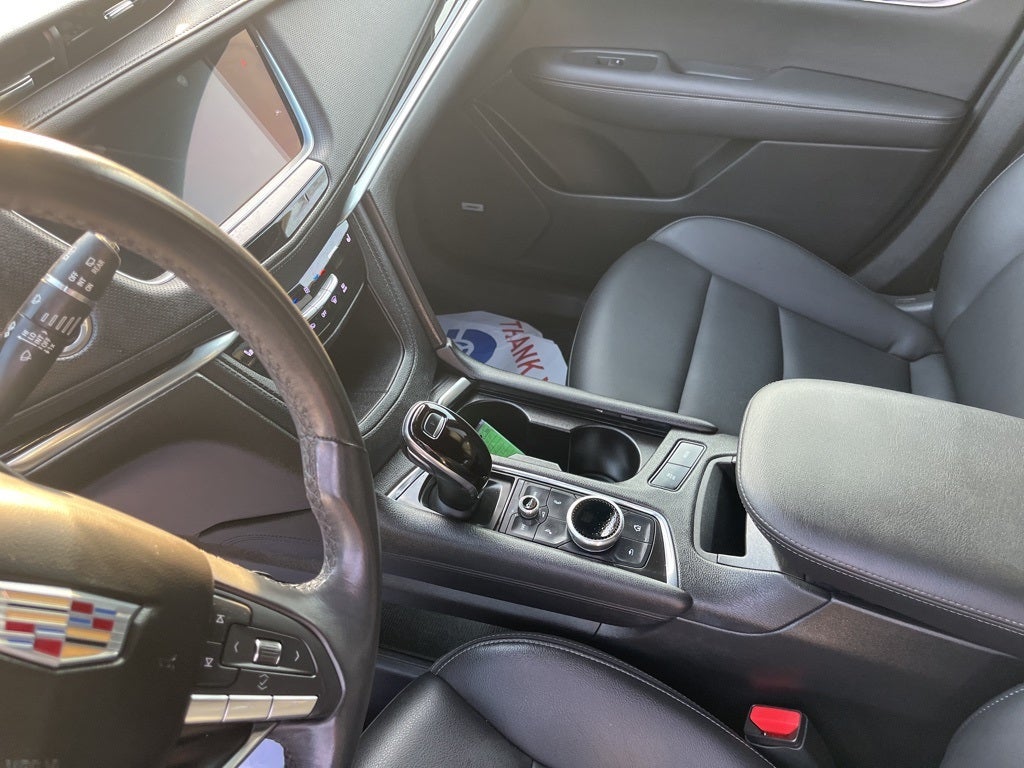 2023 Cadillac XT6 Luxury