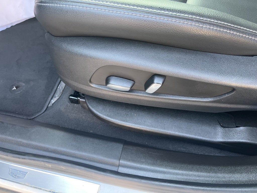 2023 Cadillac XT6 Luxury