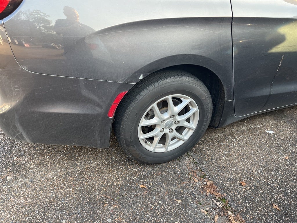 2020 Chrysler Pacifica Touring