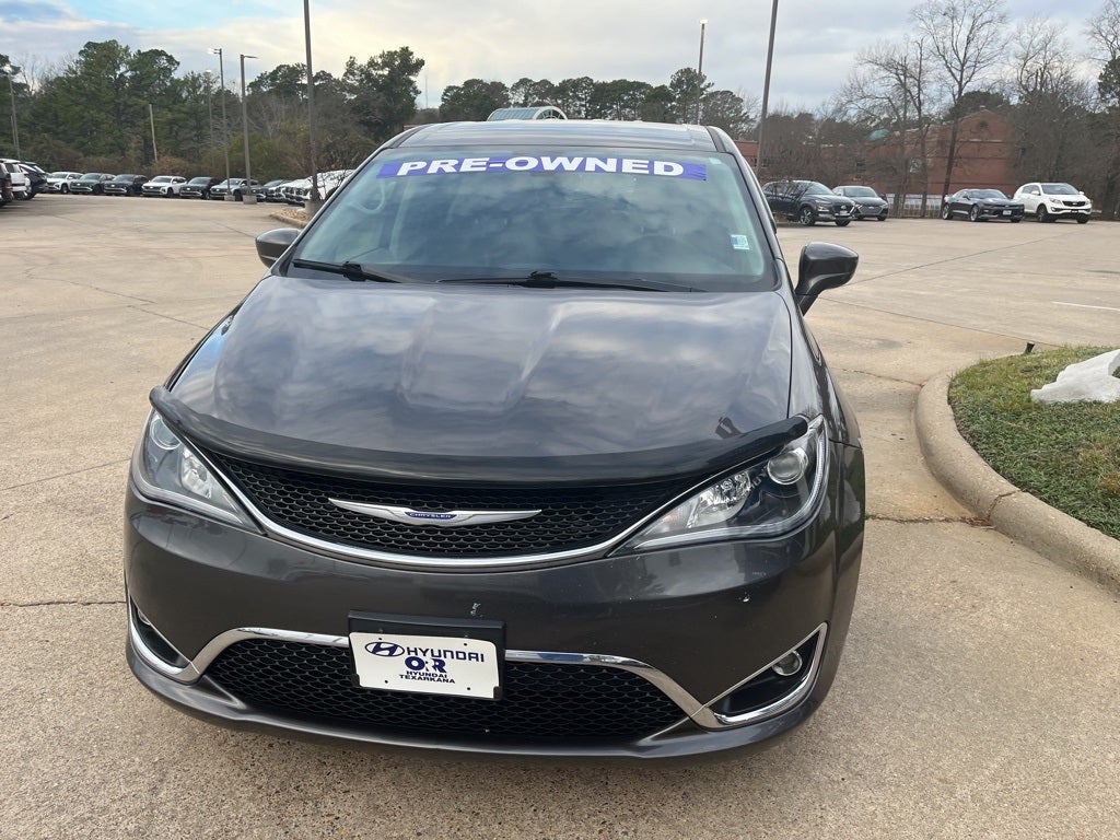 2020 Chrysler Pacifica Touring