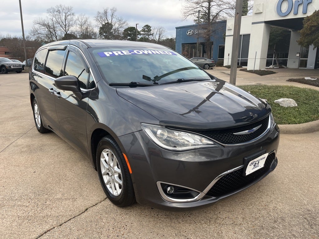 2020 Chrysler Pacifica Touring