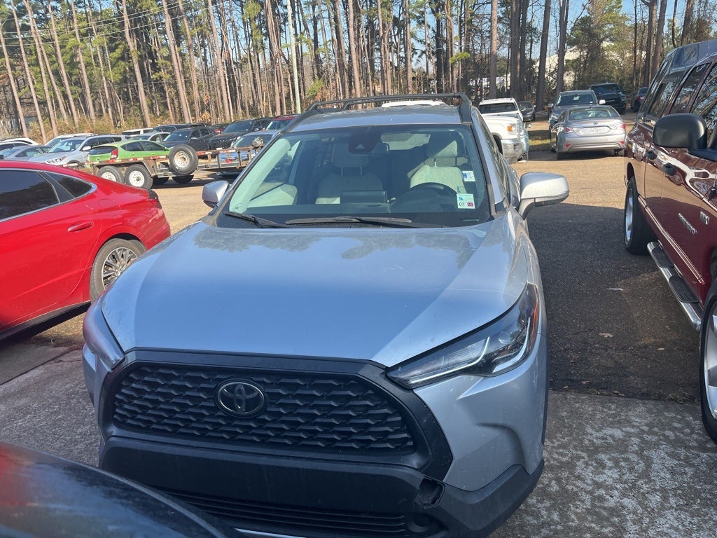 2022 Toyota Corolla Cross LE