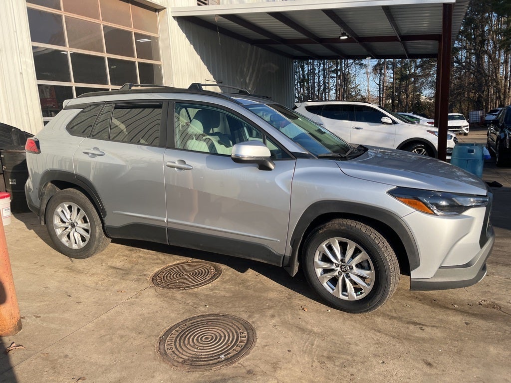 2022 Toyota Corolla Cross LE