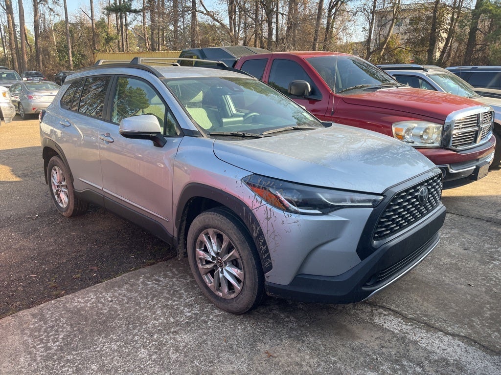 2022 Toyota Corolla Cross LE