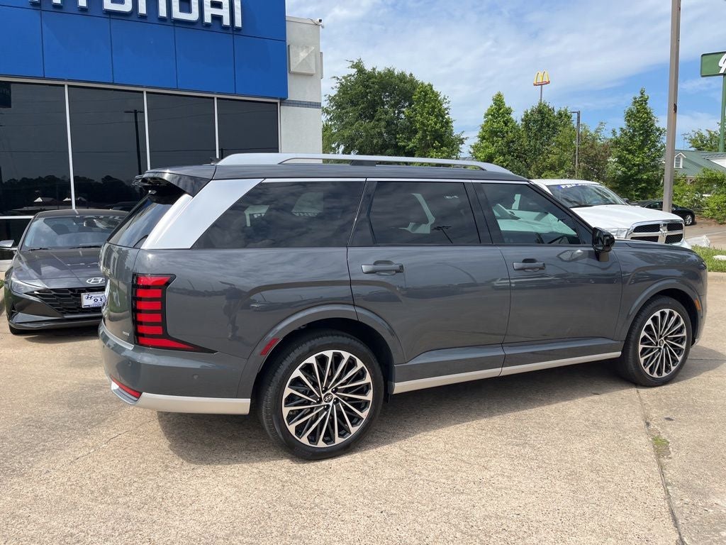 2026 Hyundai Palisade Calligraphy Hybrid AWD's photo