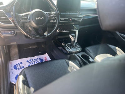 2022 Kia Seltos EX