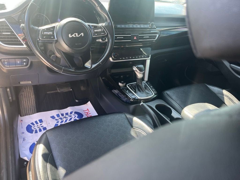 2022 Kia Seltos EX