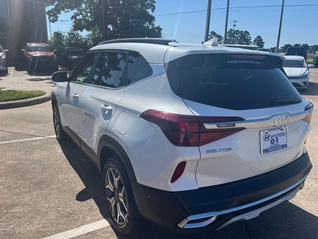 2022 Kia Seltos EX
