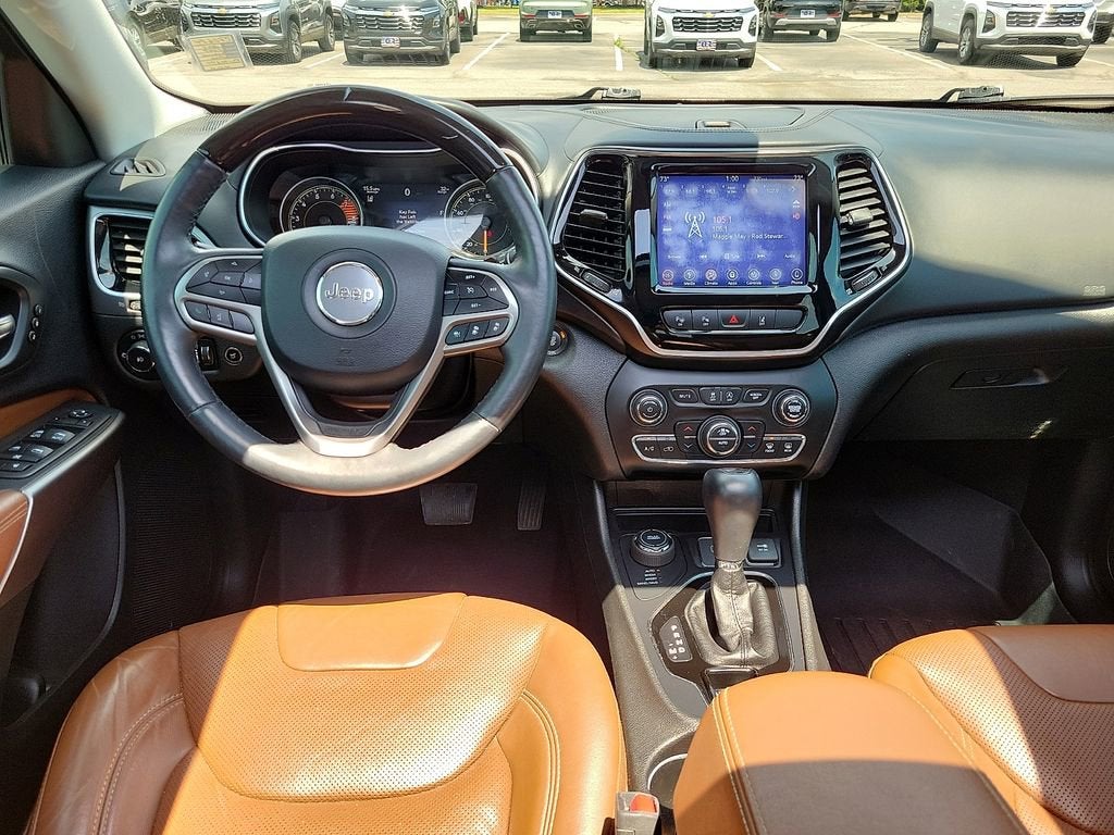 2019 Jeep Cherokee Overland