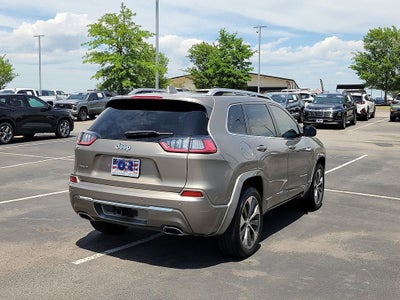 2019 Jeep Cherokee Overland