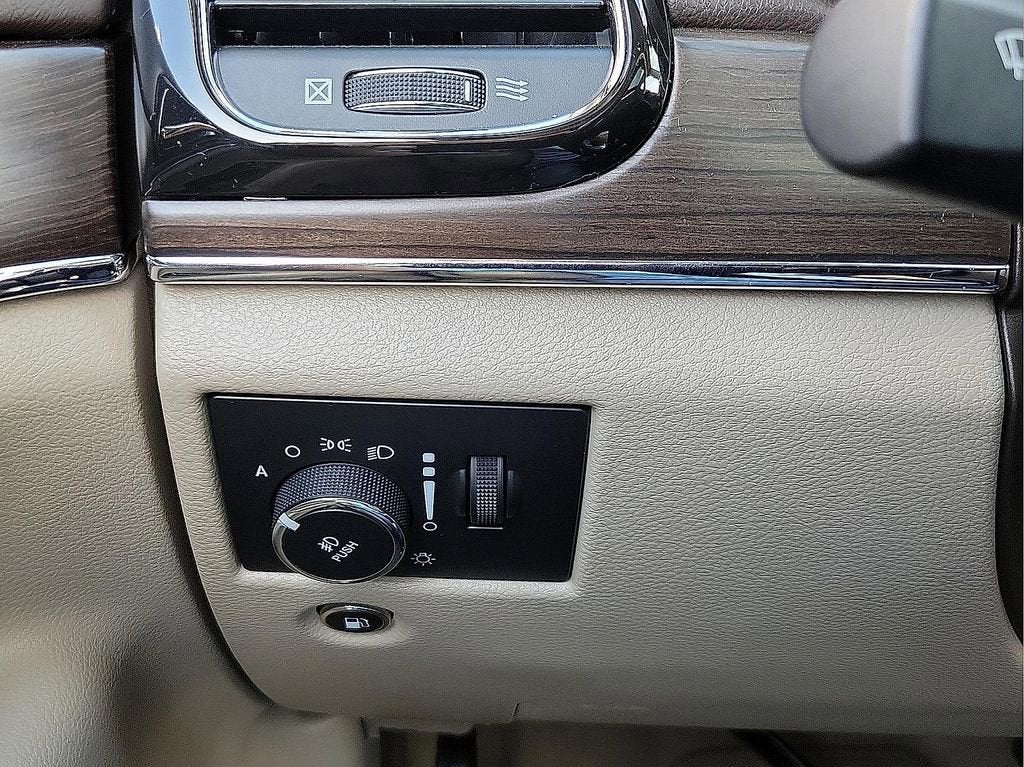 2021 Jeep Grand Cherokee Overland