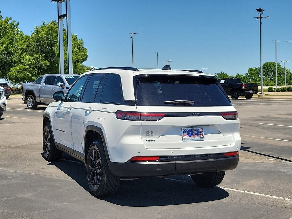 2025 Jeep Grand Cherokee Altitude