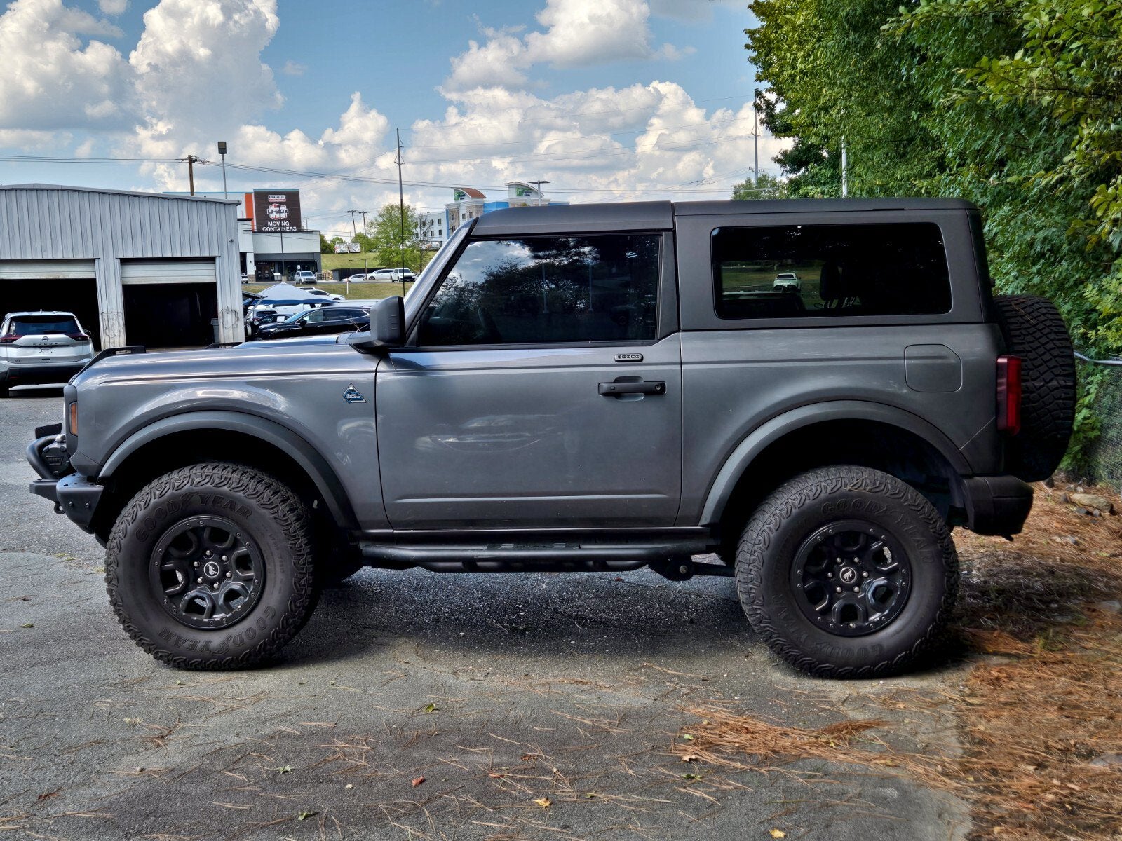 2023 Ford Bronco Base