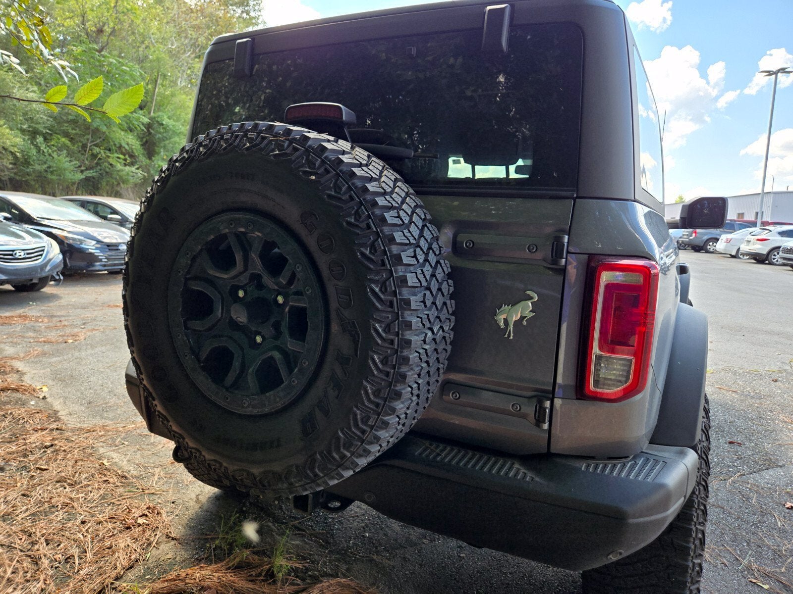 2023 Ford Bronco Base