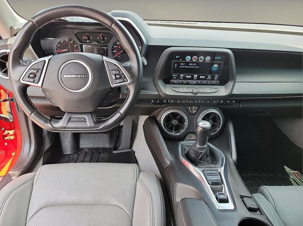 2017 Chevrolet Camaro 2LT