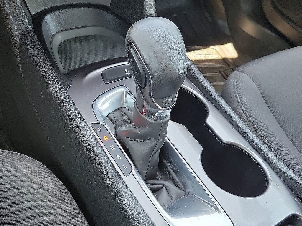 2022 Chevrolet Malibu LS