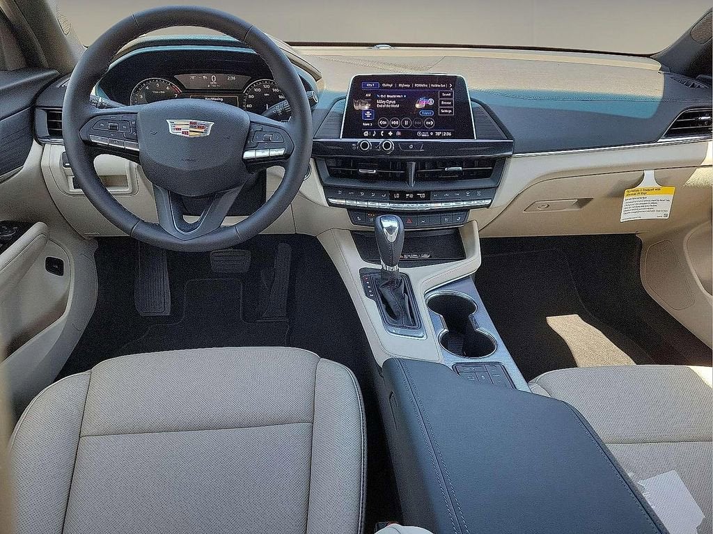 2025 Cadillac CT4 Premium Luxury
