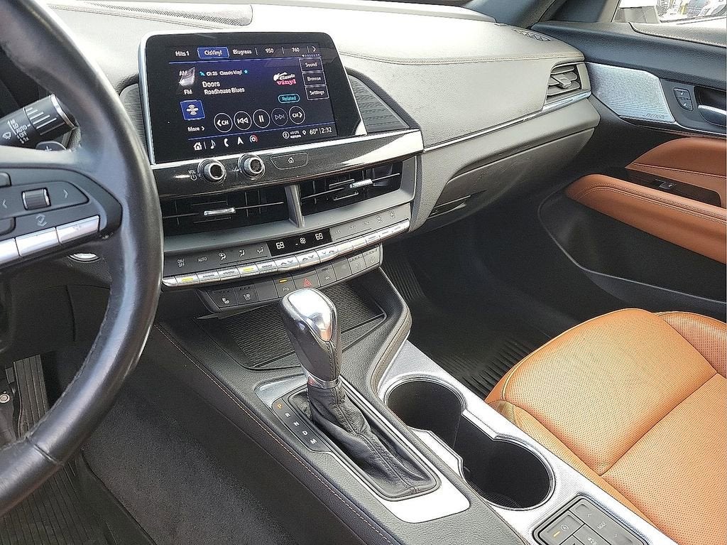 2023 Cadillac CT4 Premium Luxury