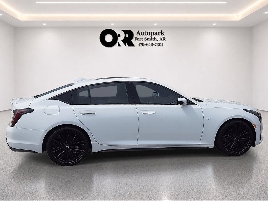 2025 Cadillac CT5 Sport