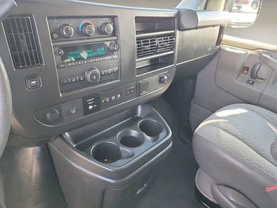 2020 Chevrolet Express Passenger 3500 1LT
