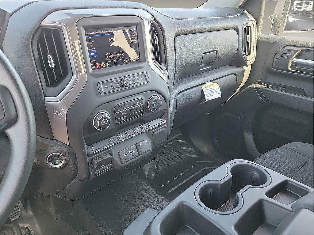 2025 Chevrolet Silverado 3500 HD WT DRW