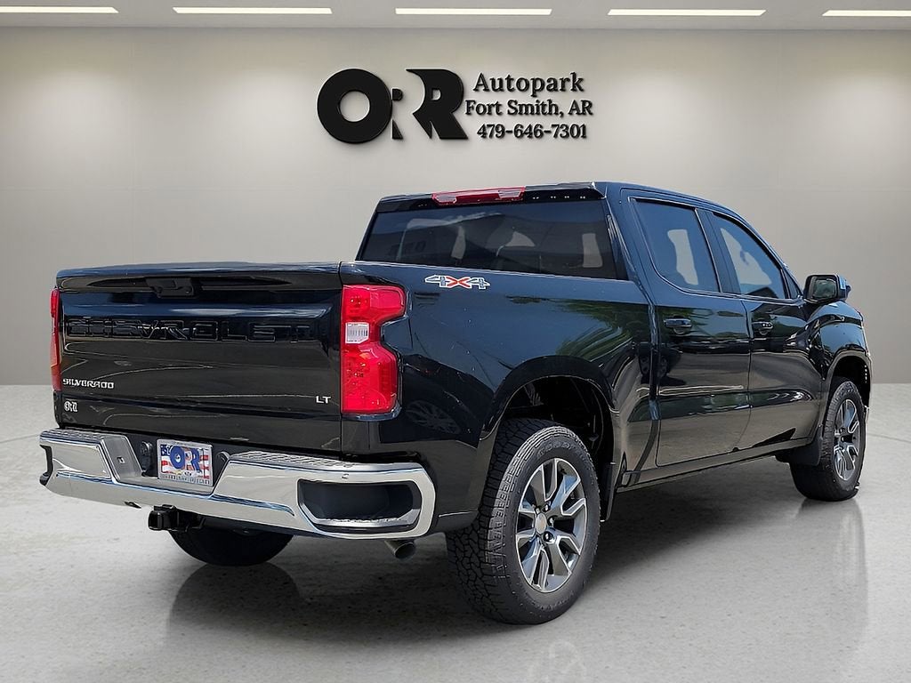2024 Chevrolet Silverado 1500 LT (2FL)