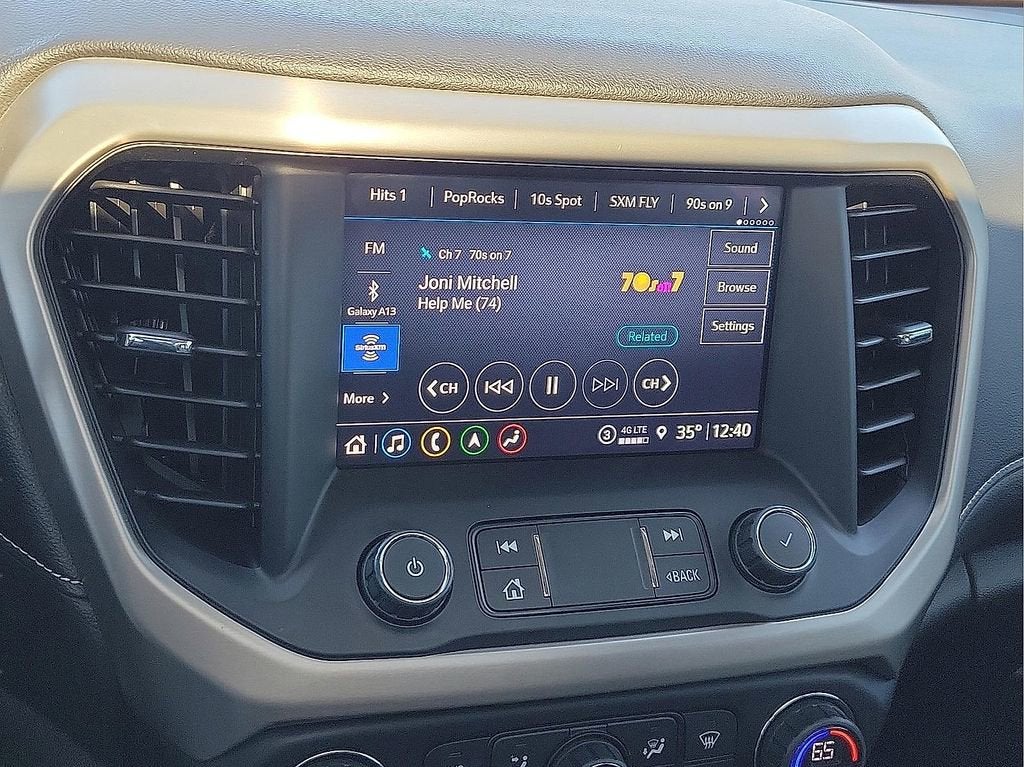 2022 GMC Acadia Denali