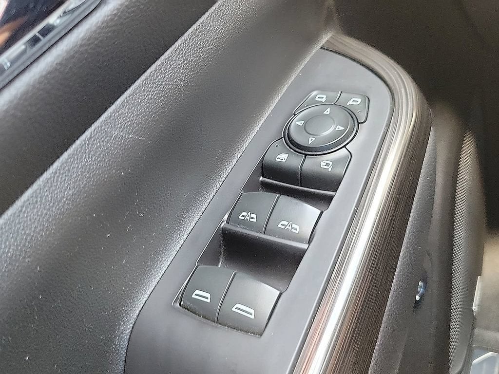 2020 GMC Acadia SLT