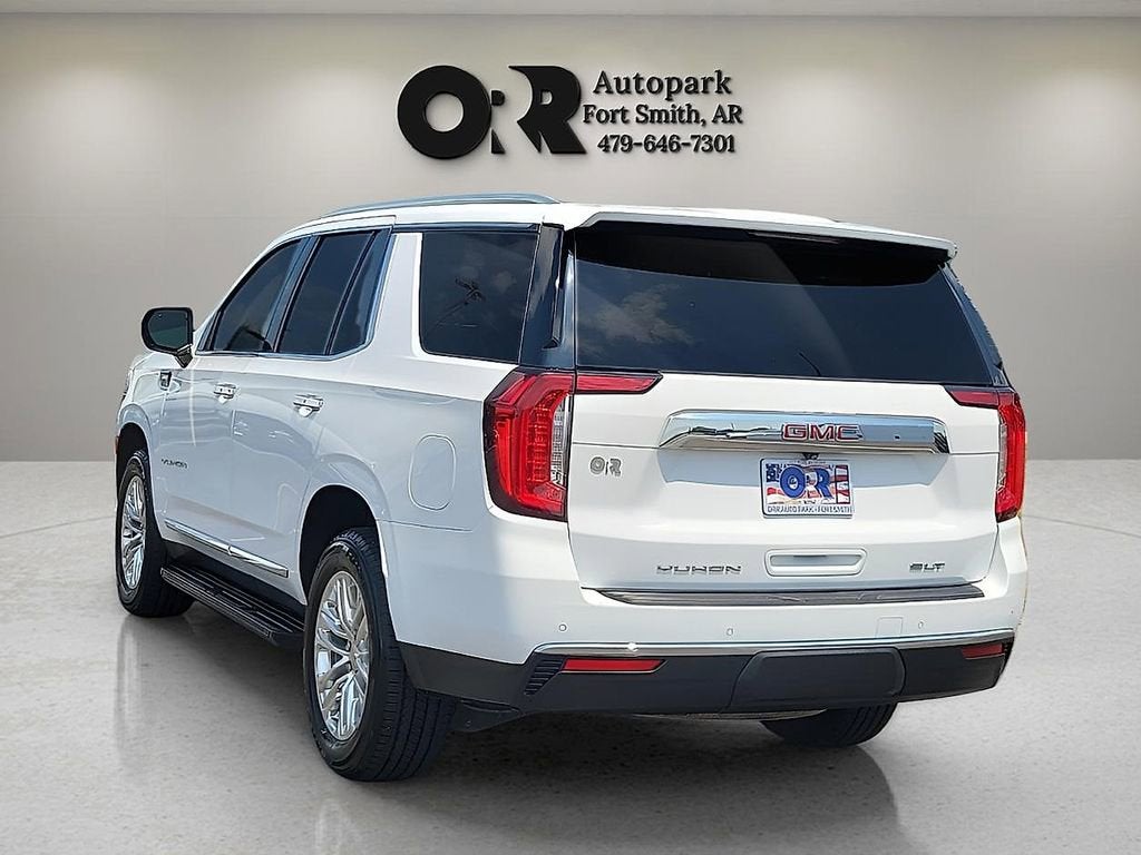 2023 GMC Yukon SLT