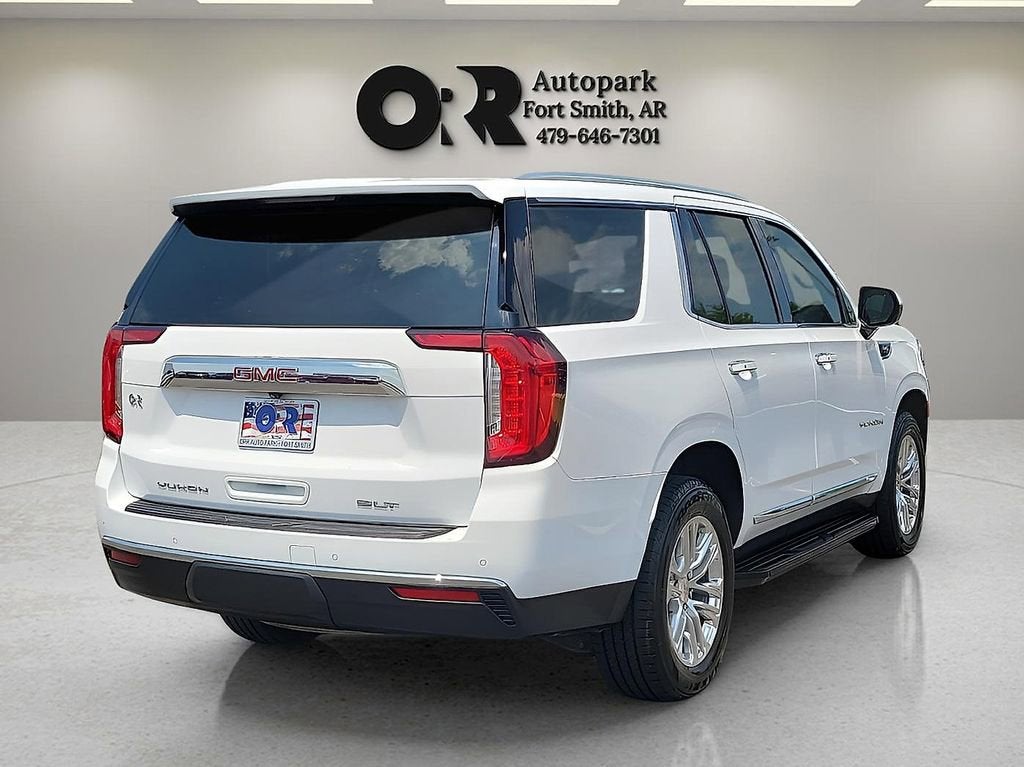 2023 GMC Yukon SLT