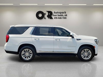 2023 GMC Yukon SLT