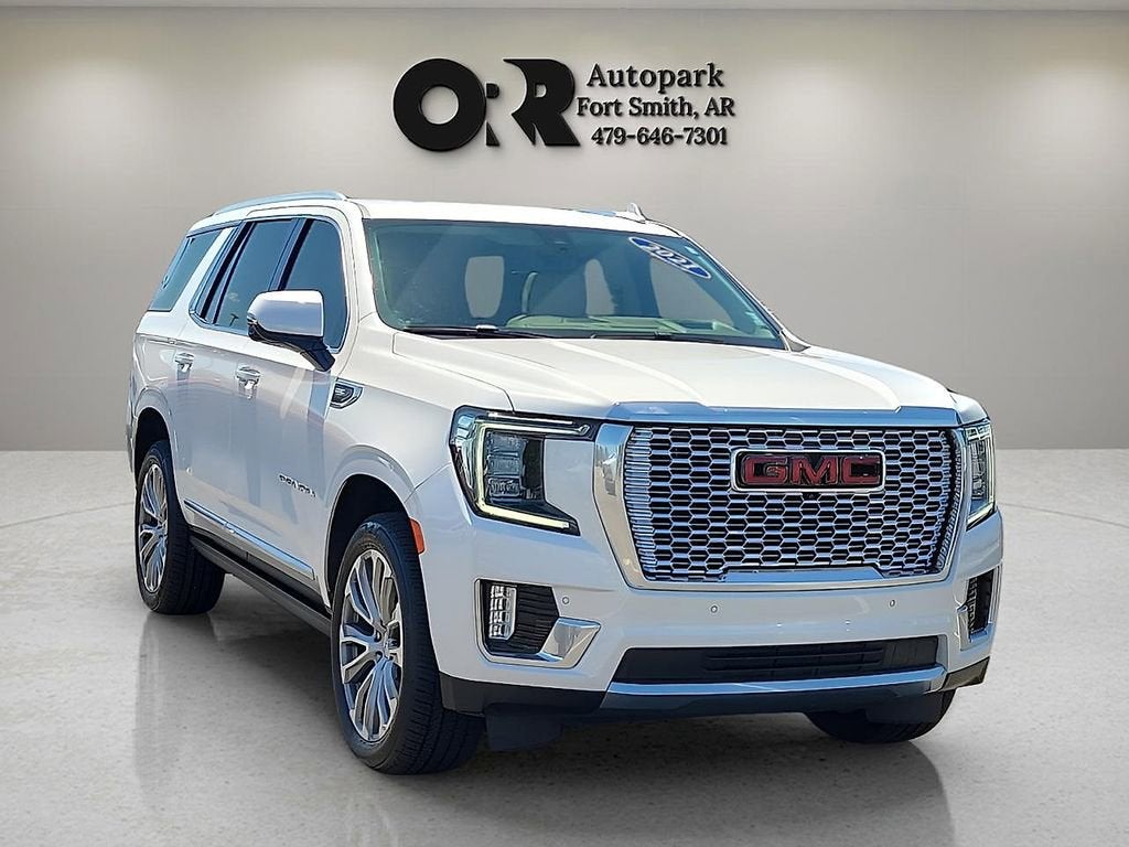 2021 GMC Yukon 4WD Denali's photo