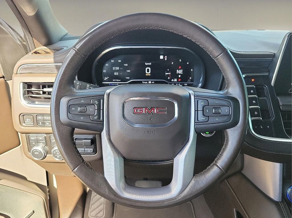 2022 GMC Yukon XL SLT