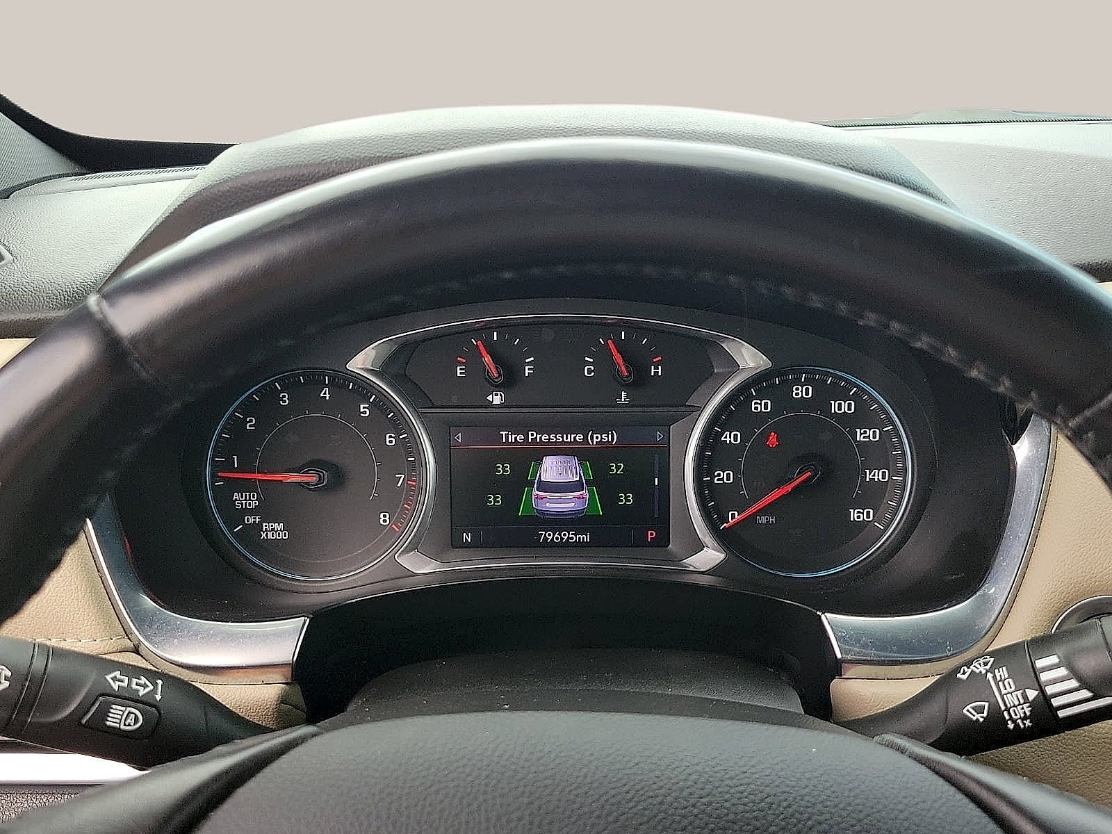 2022 Chevrolet Traverse LT Leather