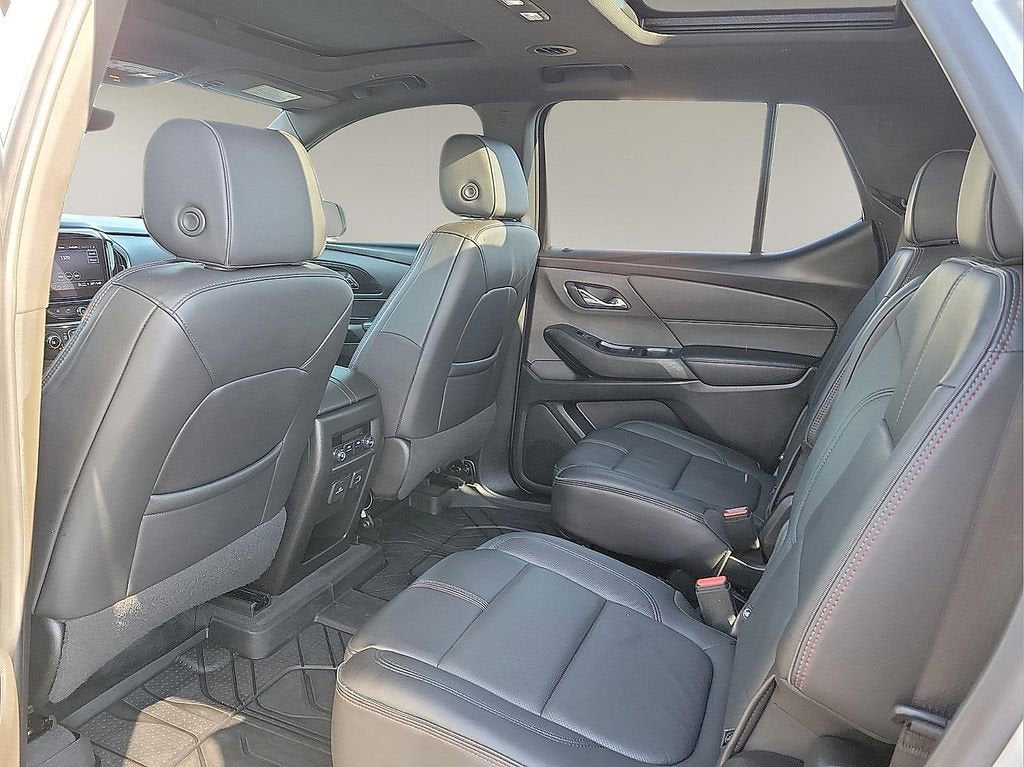 2022 Chevrolet Traverse RS