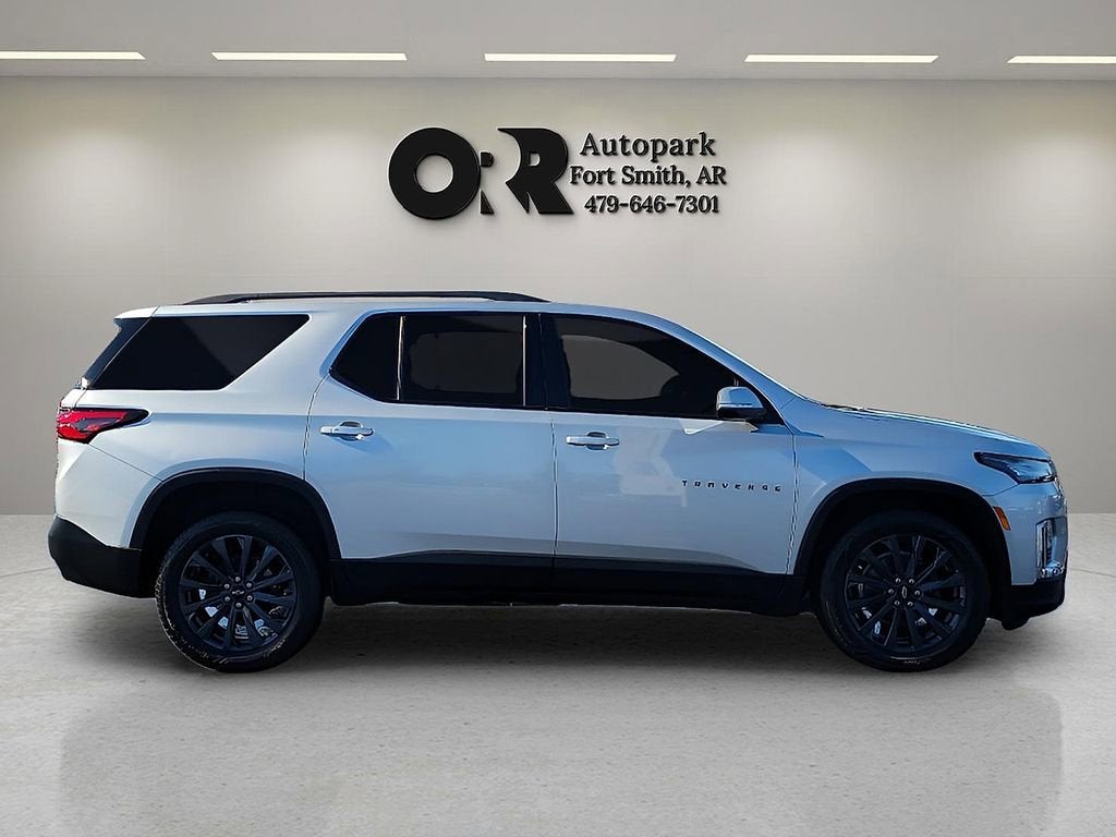 2022 Chevrolet Traverse RS