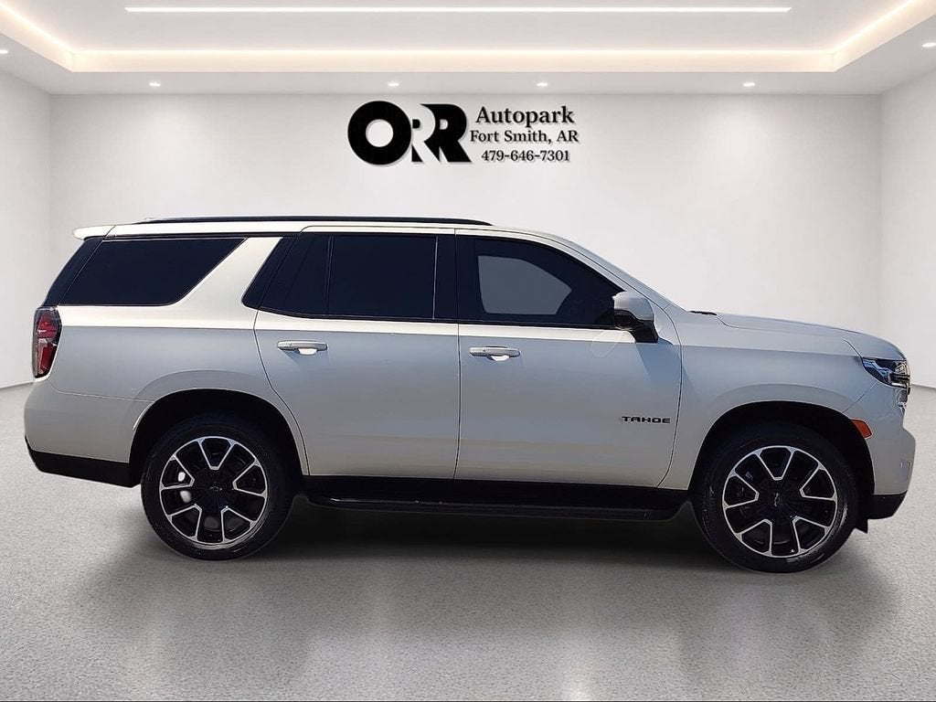 2024 Chevrolet Tahoe RST