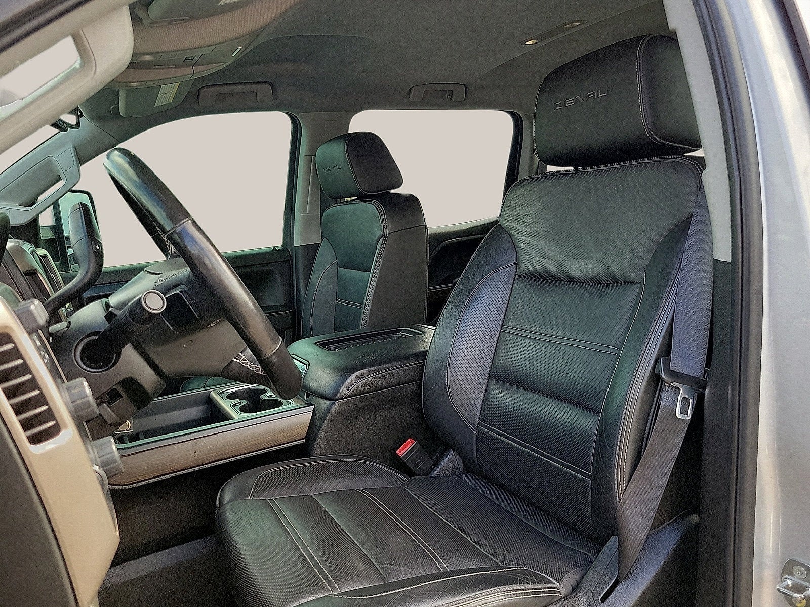 2018 GMC Sierra 2500 HD Denali
