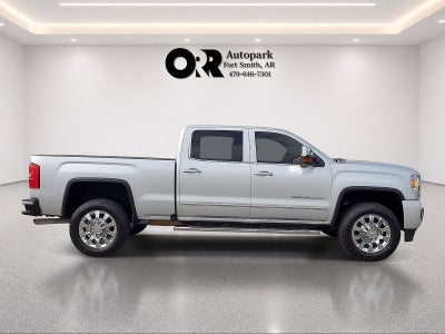 2018 GMC Sierra 2500 HD Denali