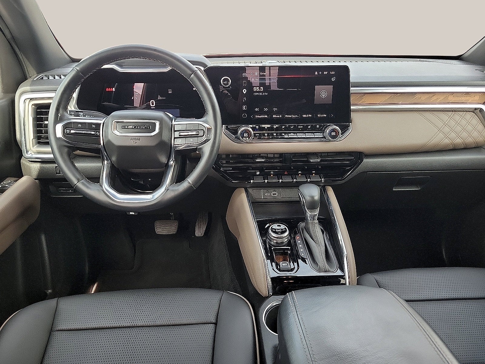 2024 GMC Canyon Denali
