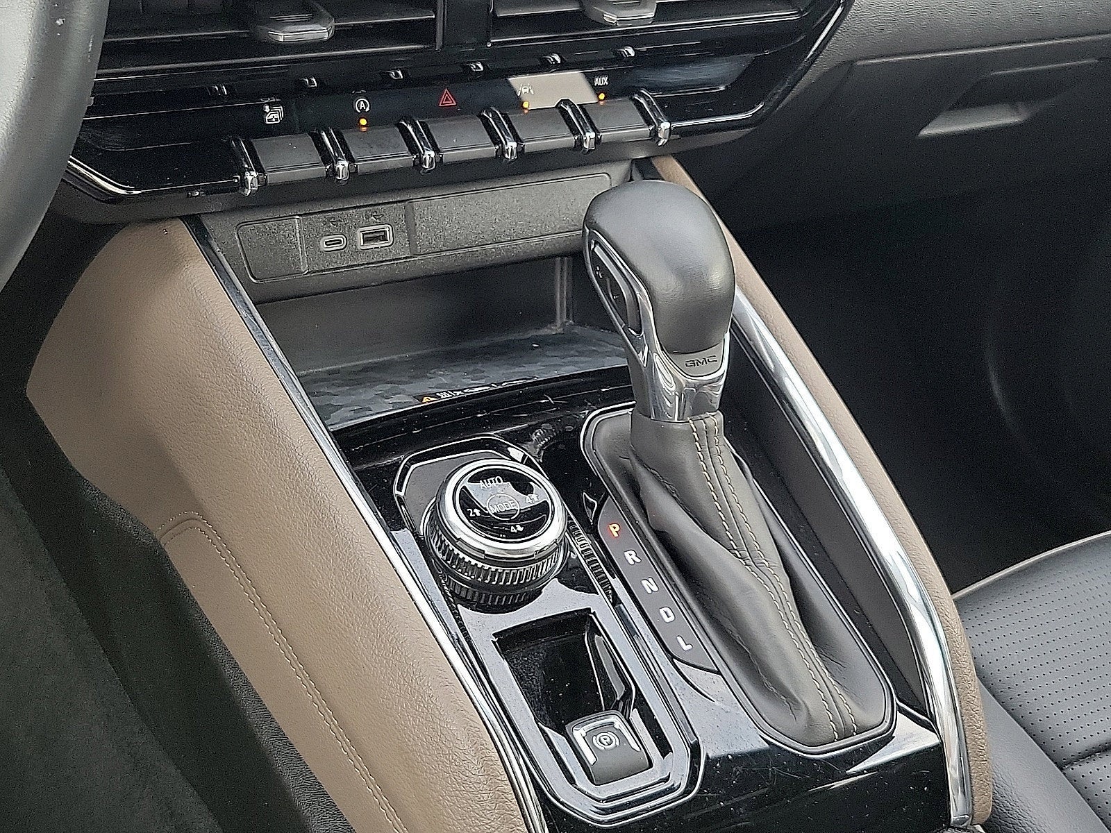 2024 GMC Canyon Denali